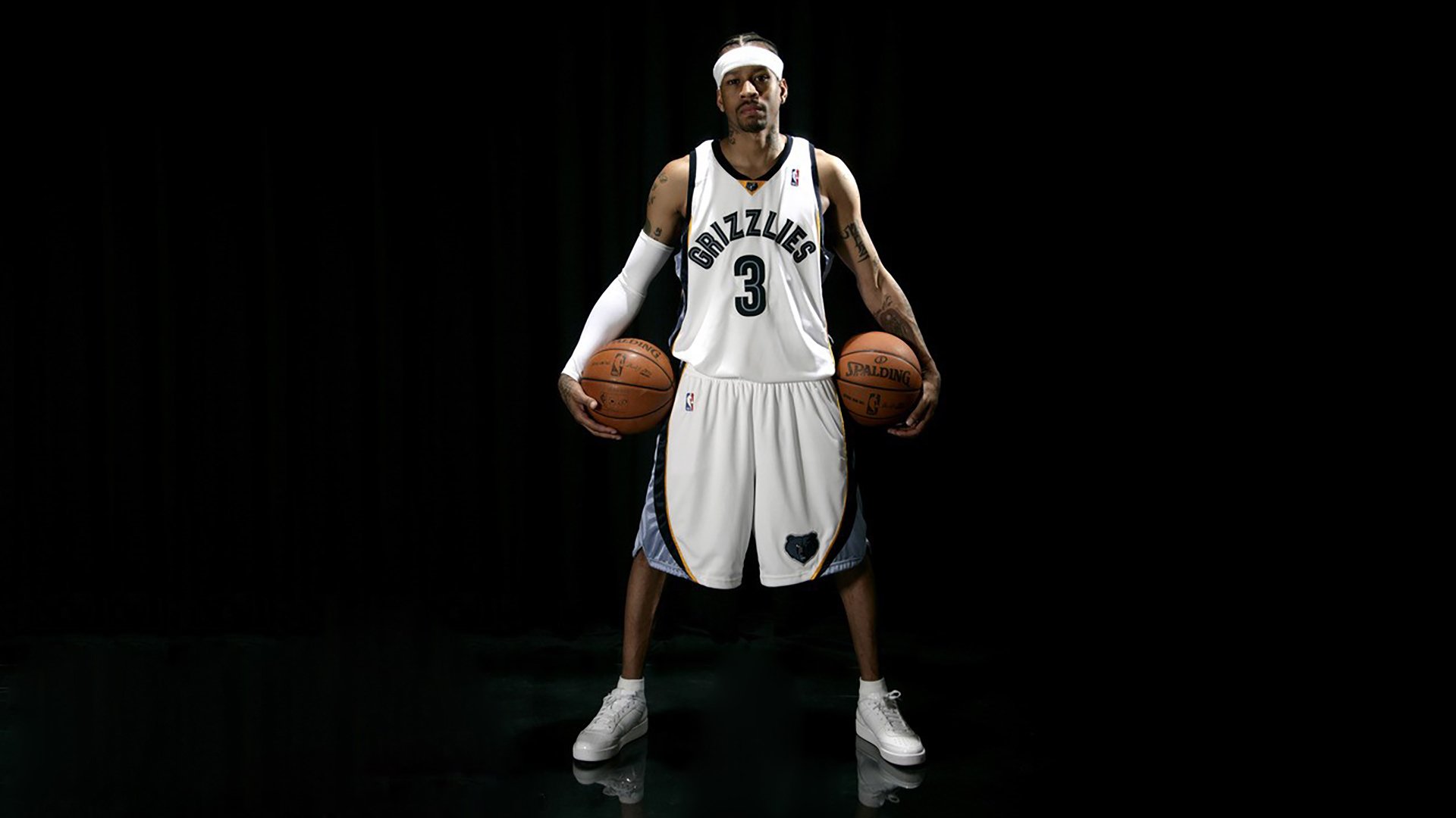 Uzi在篮网比赛中比分优势明显，高光表现引发热议！